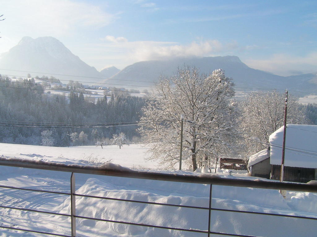 Bed and Breakfast Les Perrelles Bellecombe-en-Beauges Екстер'єр фото
